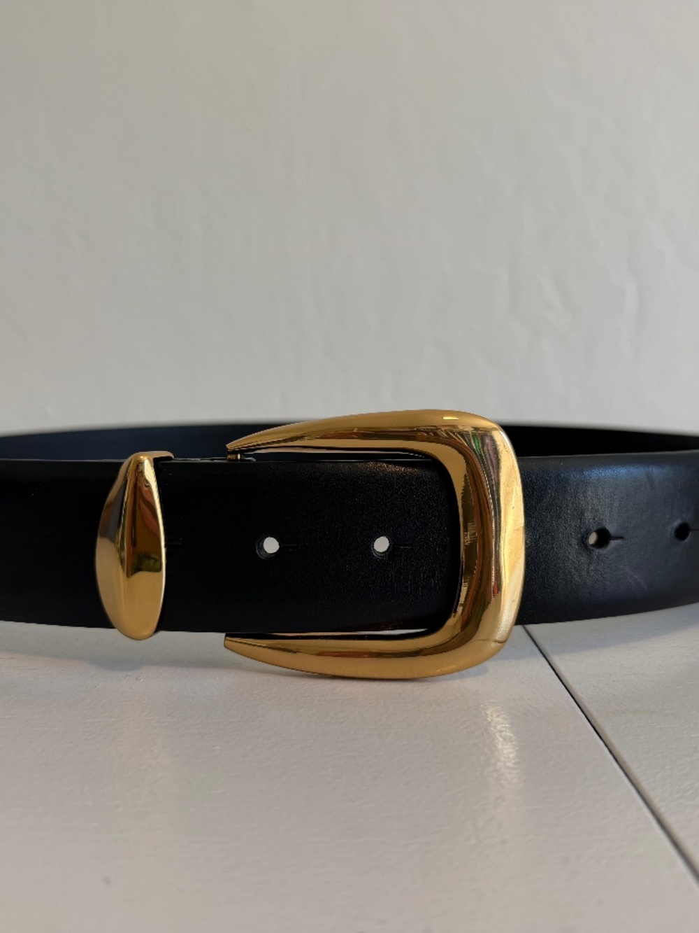 Madewell belt black with chunky gold buckle, size small